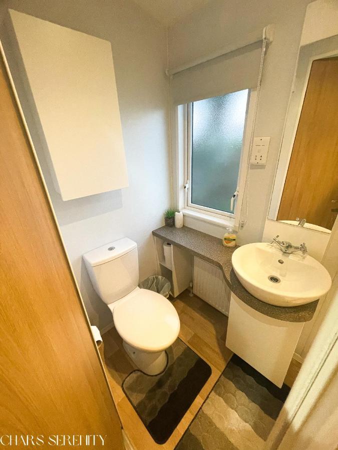 Lovely Holiday Home At Lyons Caravan Park! Prestatyn Exterior foto